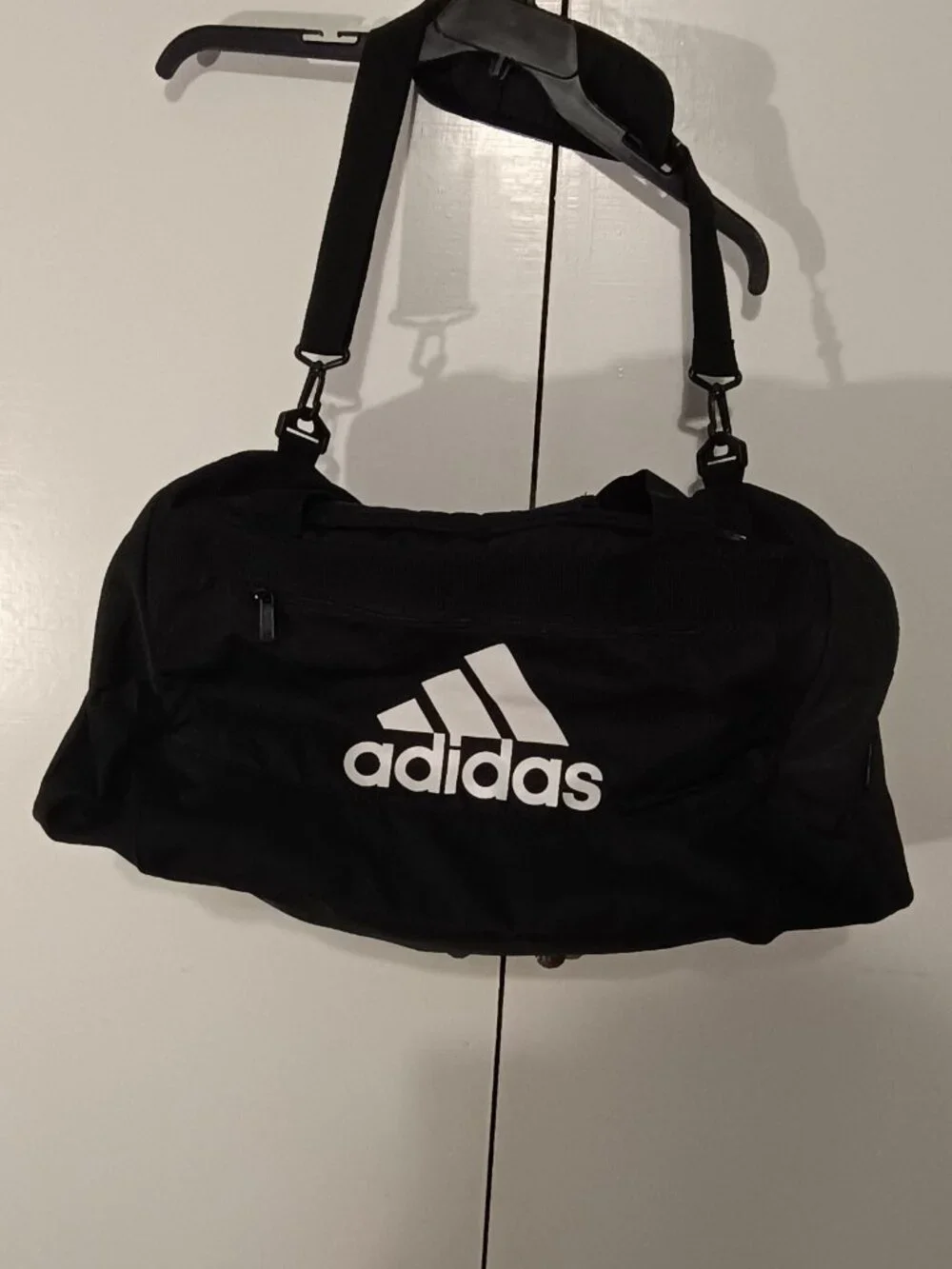adidas Black Performance Duffel Gym Travel Bag Shoulder Strap Zip Pockets